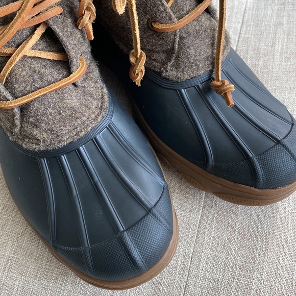 SPERRY Duck Boots - Picture 5 of 7